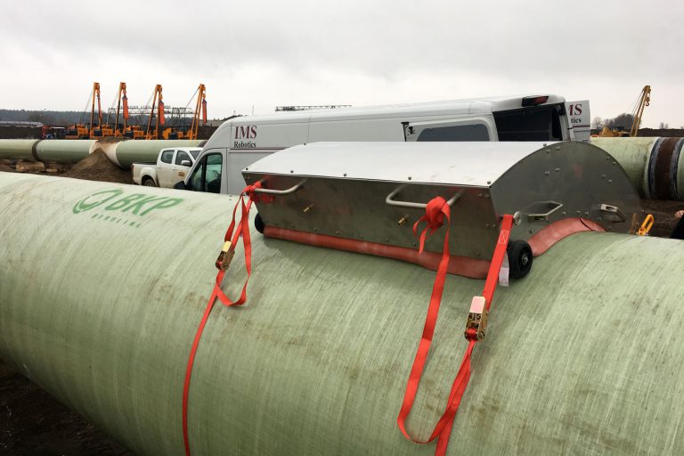 Mobile UV-Haube auf dem Rohrstrang – UV-Anlage EUGAL